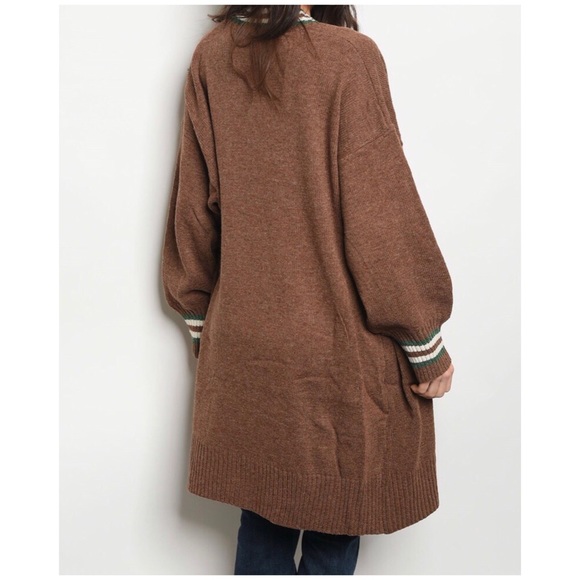 LAST1️⃣//MOCHA VARSITY STRIPED CARDIGAN - Picture 3 of 8